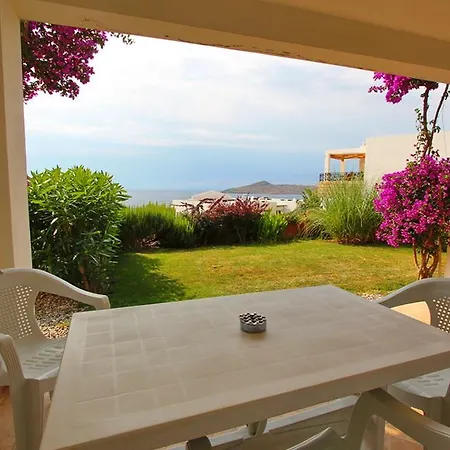Διαμέρισμα Apartments near the sea *